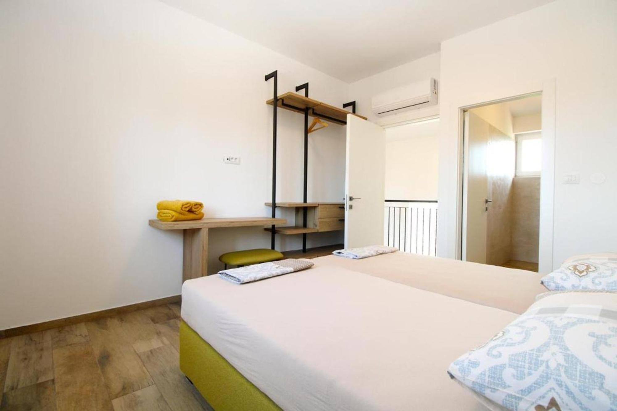 Vila Modern With Private Pool And Garden *
