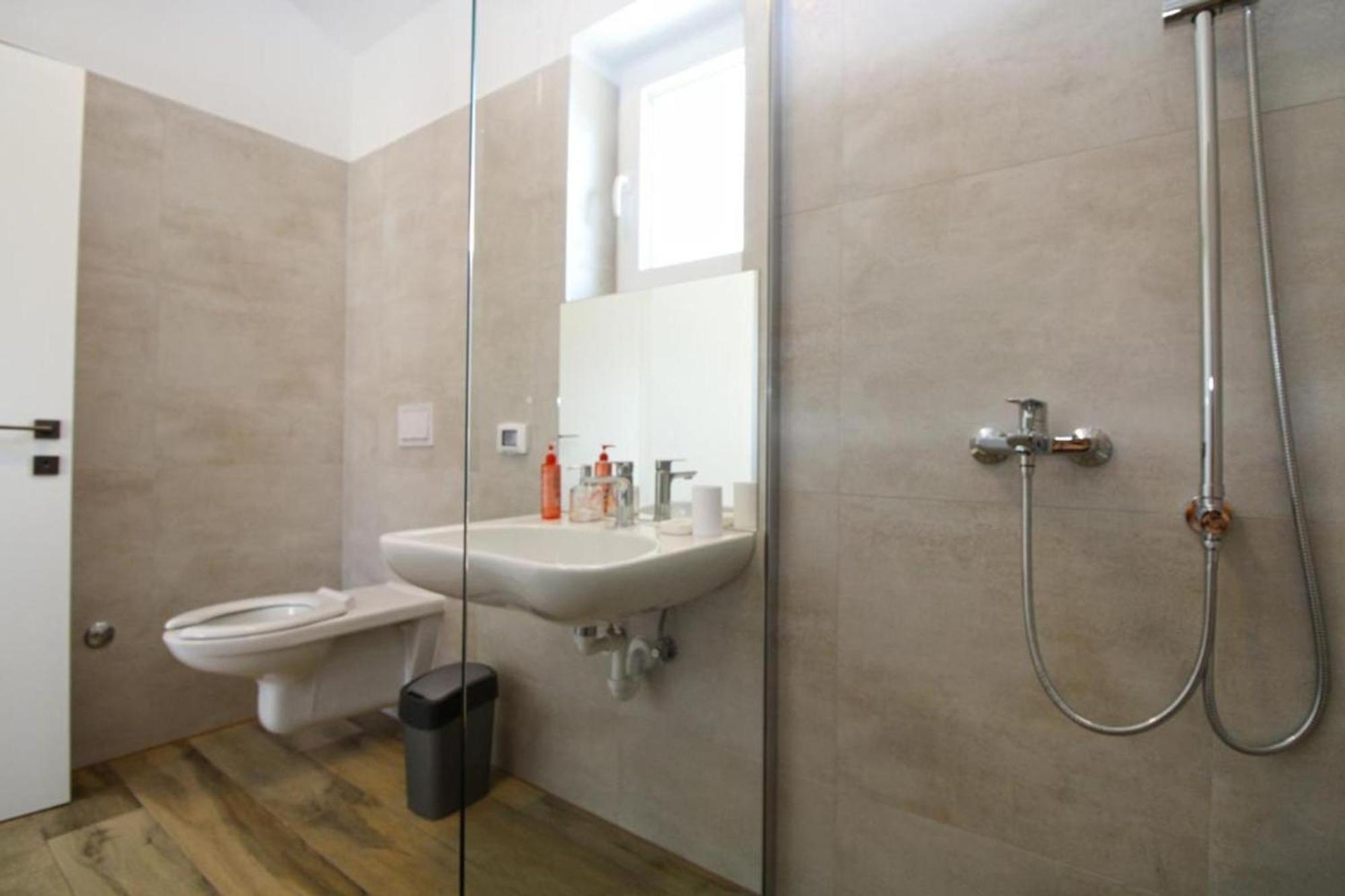 Modern With Private Pool And Garden *